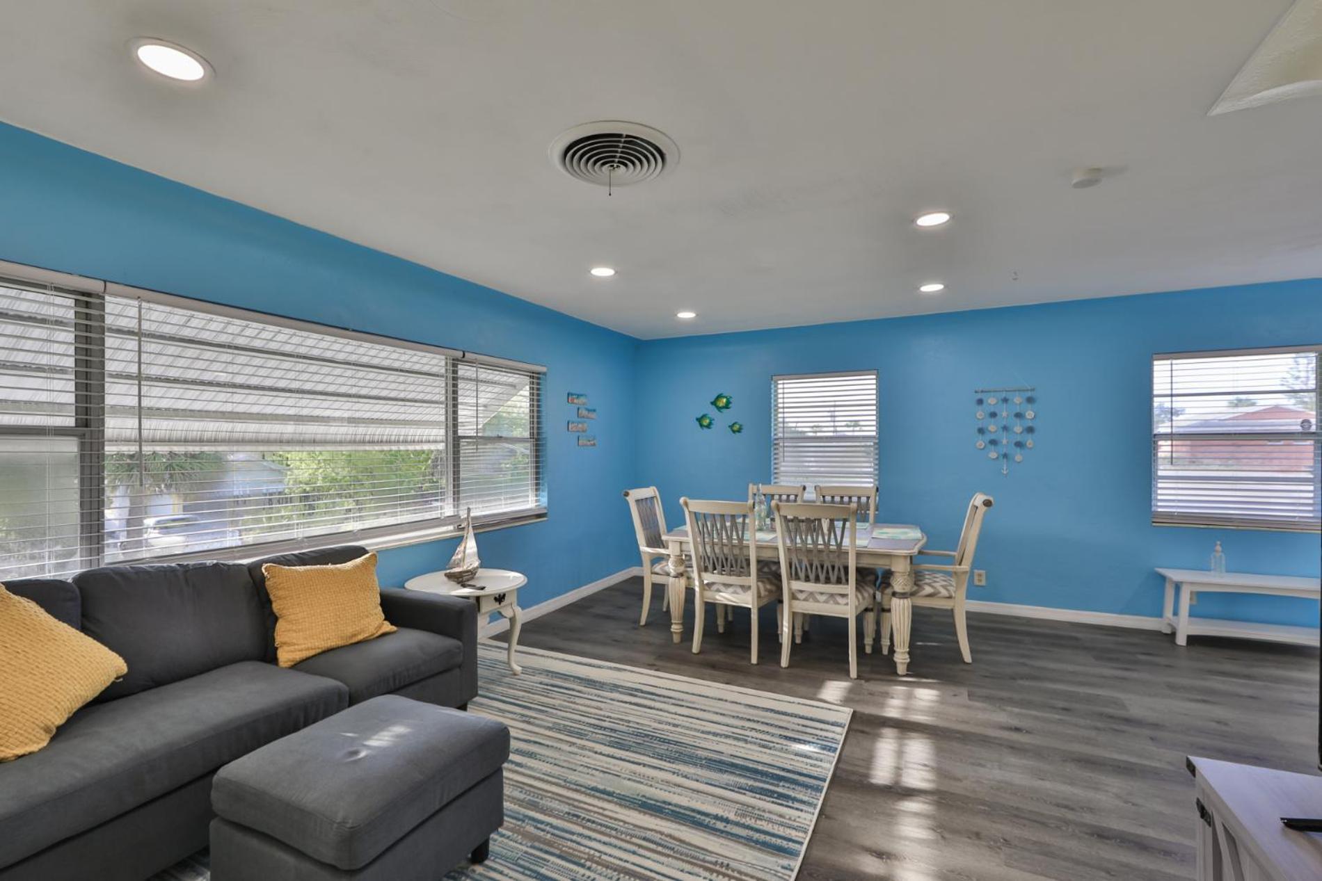 Lovely Vacation Home 1 Block From Beach & Downtown Gulfport St. Petersburg Luaran gambar
