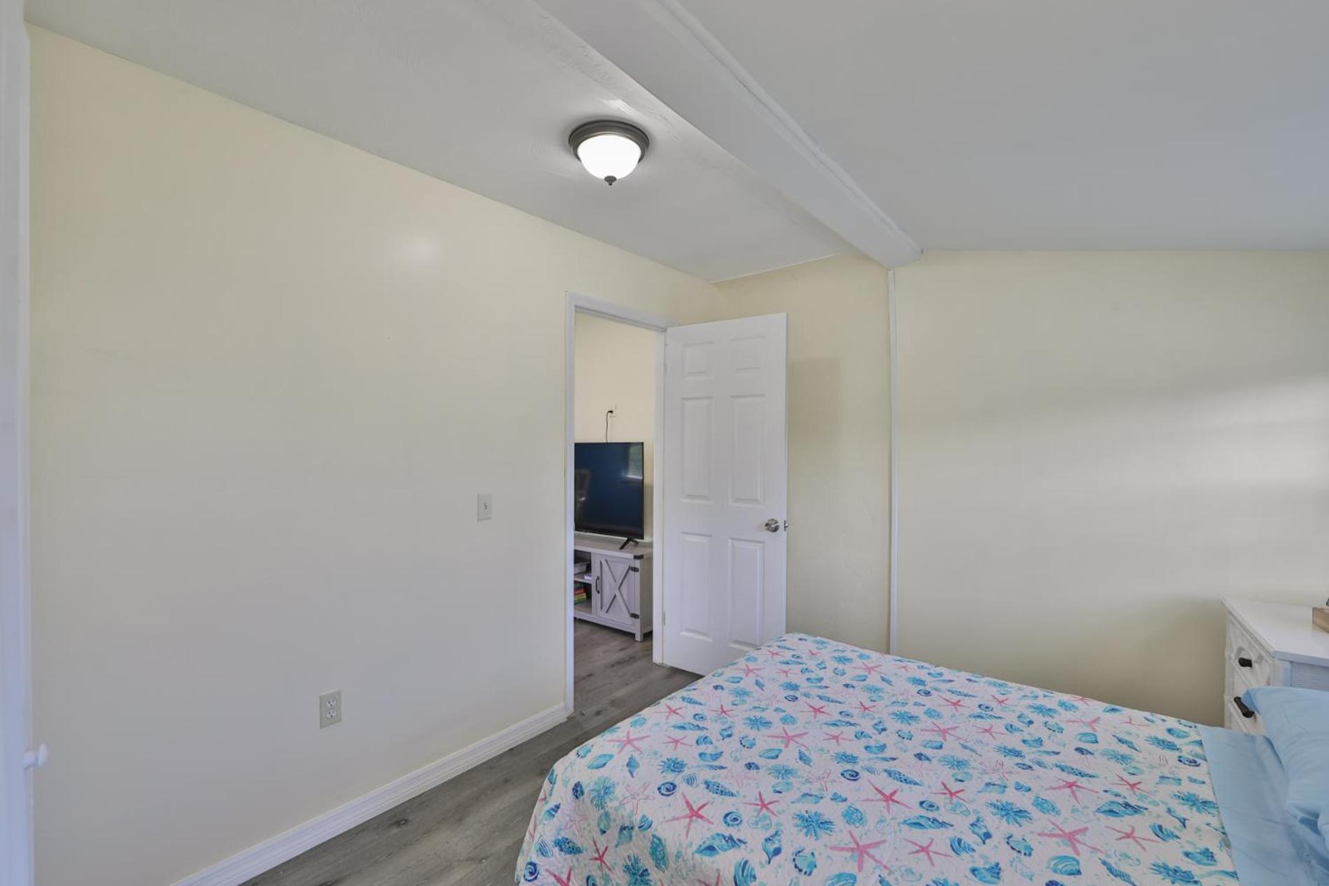Lovely Vacation Home 1 Block From Beach & Downtown Gulfport St. Petersburg Luaran gambar